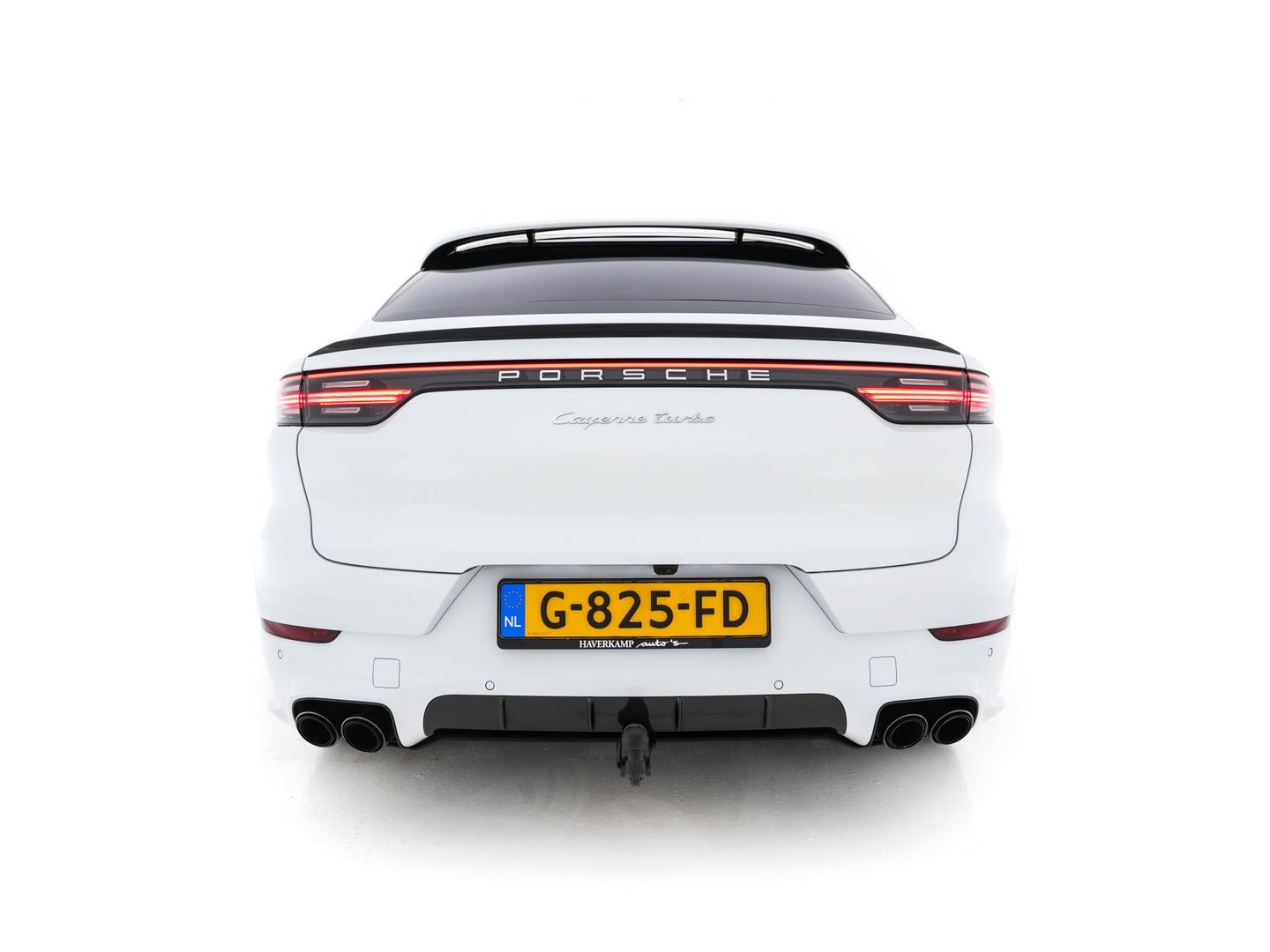 Porsche Cayenne 4.0 Turbo Coupé Aut. *CERAMIC-BRAKES | HEAD-UP | CARBON-PACK | NIGHT-VISION | ADAPTIVE-CRUISE | BLIND-SPOT | SOFT-CLOSE | BURMESTER | LEATHER-FABRIC | MEMORY-PACK | HEATED-SPORTSEATS | TOP-VIEW | KEYLESS | F