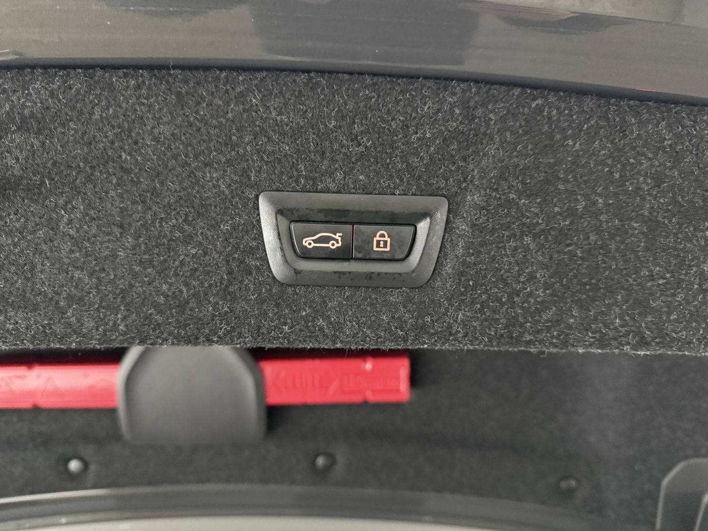 BMW 3-serie 330e eDrive 292PK M-Sport | Pano | HuD | 360° | Sfeer | Virtual | Memory | Adap. Cruise | Carplay | Keyless | NAP