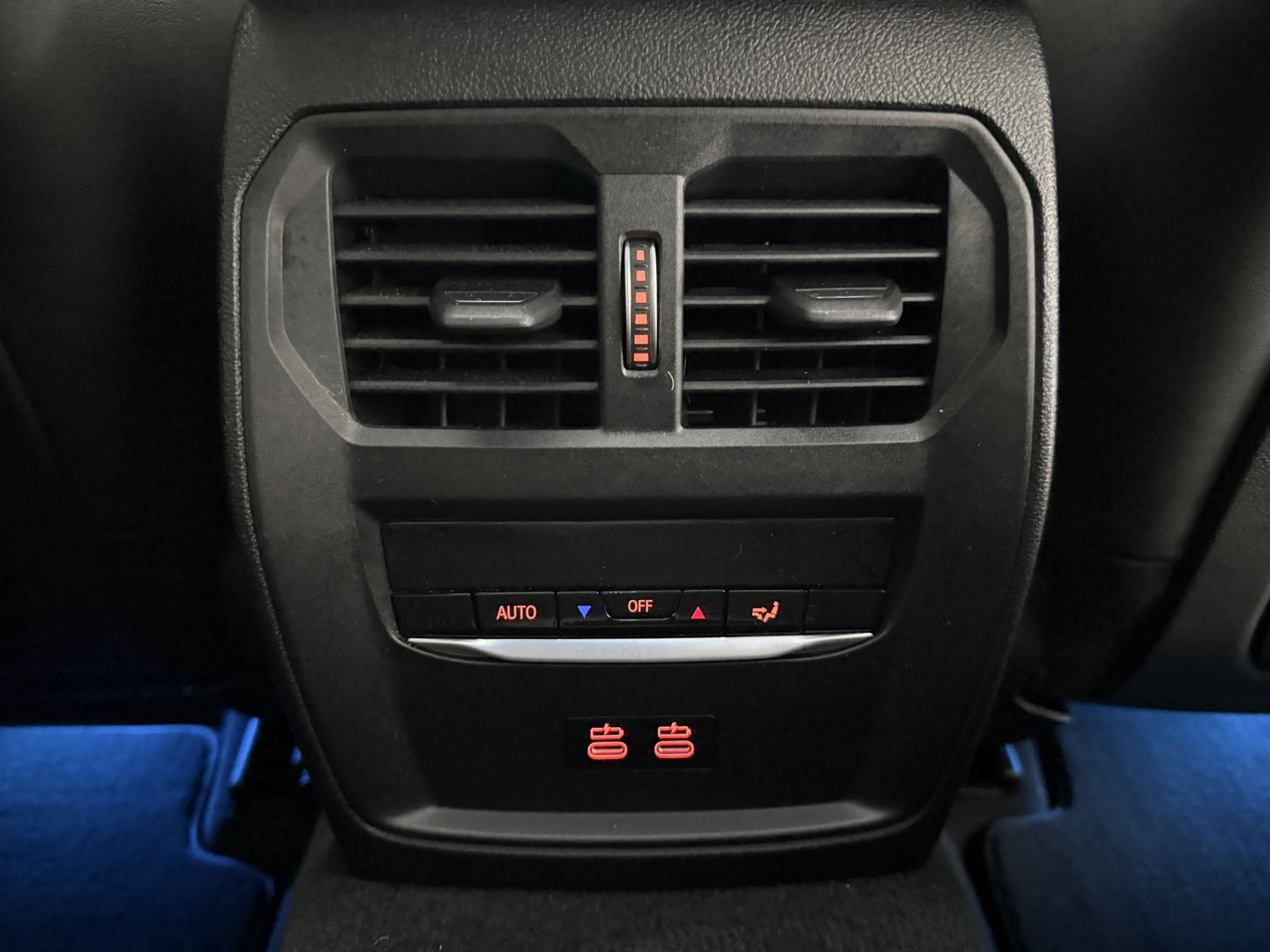 BMW 3-serie 330e eDrive 292PK M-Sport | Pano | HuD | 360° | Sfeer | Virtual | Memory | Adap. Cruise | Carplay | Keyless | NAP