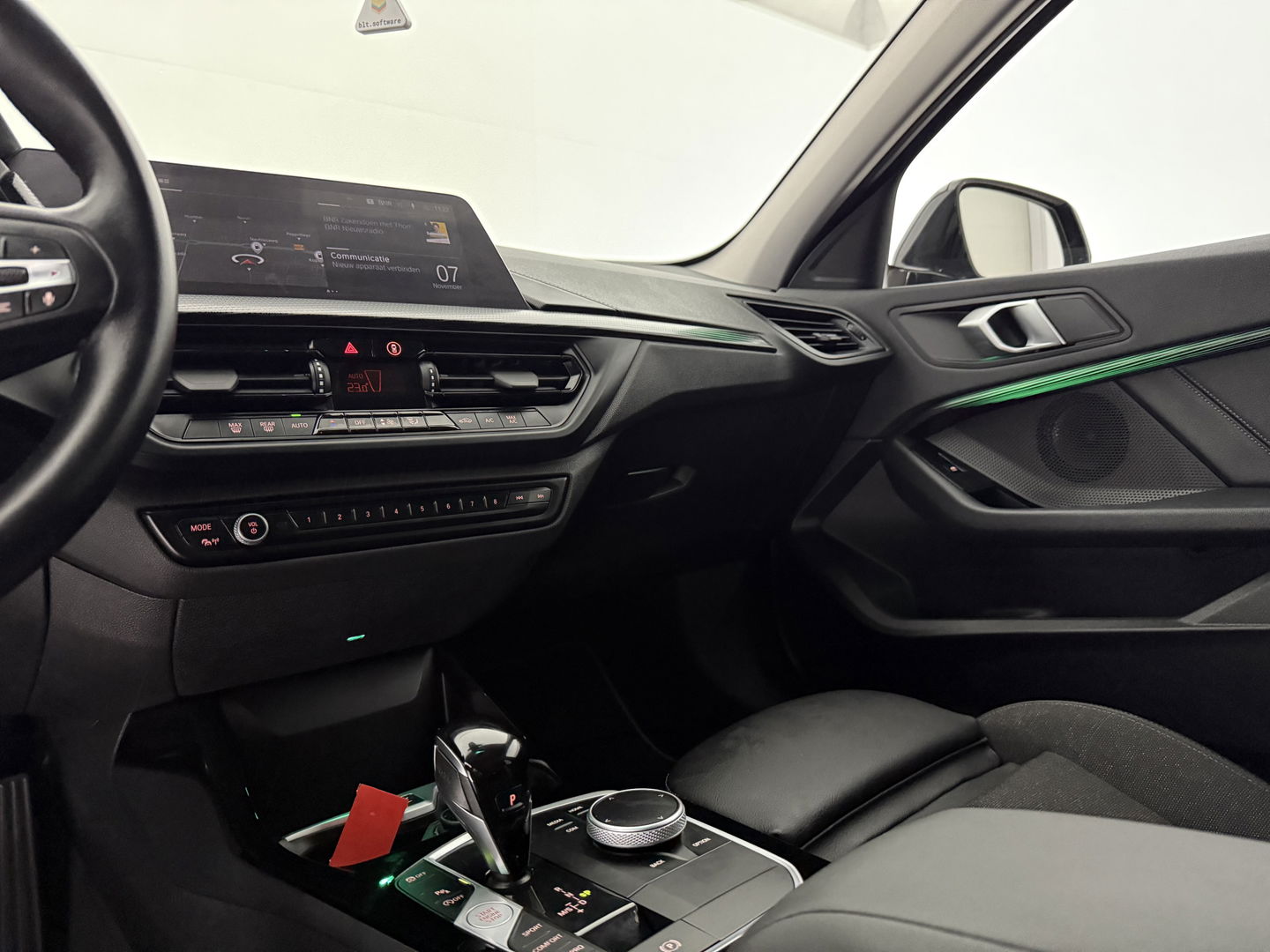 BMW 1-serie 118i | Camera | Sfeer | Virtual | Carplay | Cruise | Parkeersens. | NAP