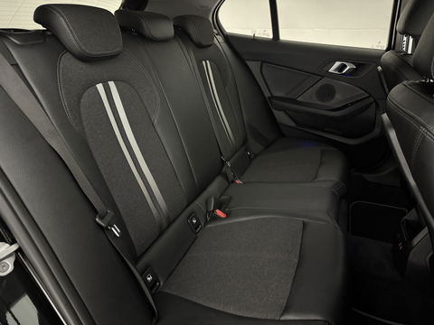 BMW 1-serie 118i | Camera | Sfeer | Virtual | Carplay | Cruise | Parkeersens. | NAP