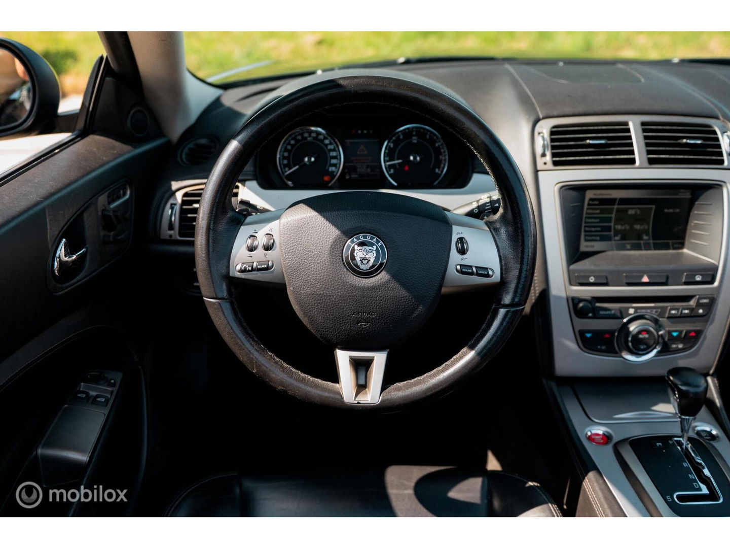 Jaguar XK 4.2 V8 Convertible - NL AUTO - Youngtimer