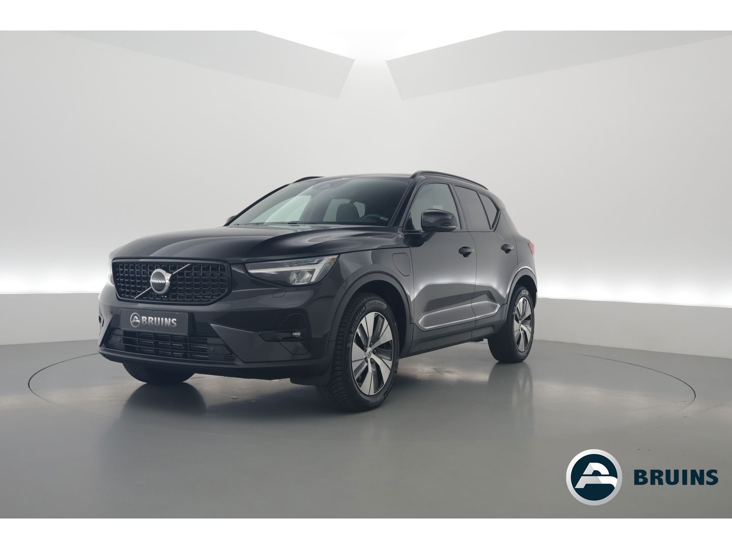 Volvo XC40 1.5 T4 Plug-in hybrid Plus Dark | Facelift | 5.846km | Tailord Wool | H&K Audio | elek. stoelen | ACC |