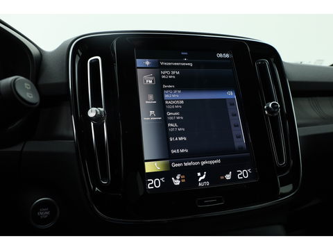 Volvo XC40 1.5 T4 Plug-in hybrid Plus Dark | Facelift | 5.846km | Tailord Wool | H&K Audio | elek. stoelen | ACC |