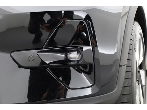 Volvo XC40 1.5 T4 Plug-in hybrid Ultimate Dark | Facelift | Pano-dak | H&K Audio | 20 inch | elek. stoelen | stoel + stuurverw. |