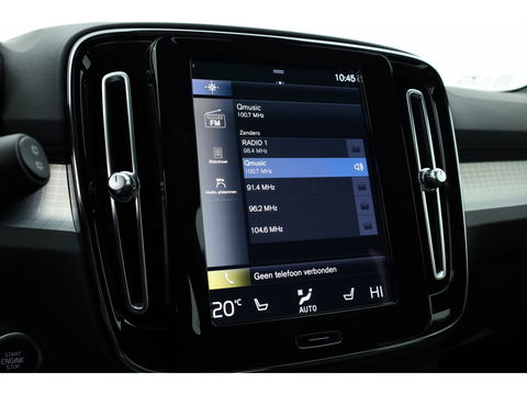 Volvo XC40 1.5 T5 Plug-in hybrid Plus Bright | Facelift | Trekhaak | H&K Audio | elek. stoelen + verwarm. |