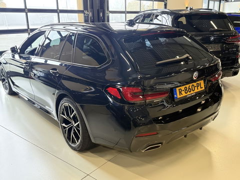 BMW 5 Serie Touring 530e 292PK M-Sport Individual / laser *NAP*