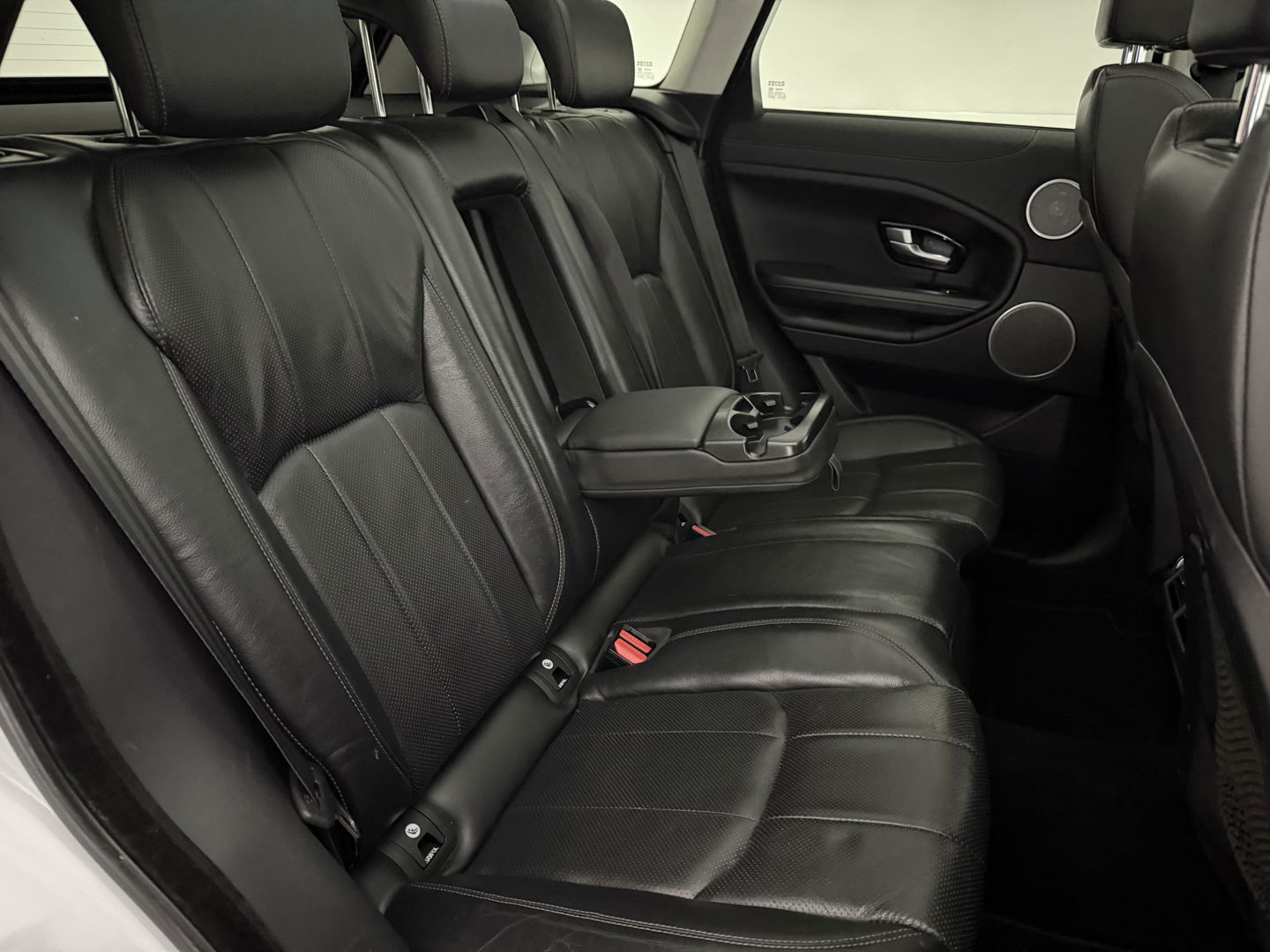 Land Rover Range Rover Evoque 2.0 eD4 Urban Series SE Dynamic | Pano | Camera | Cruise | Memory | Stoel/Stuur verw. | Navi | Keyless | NAP