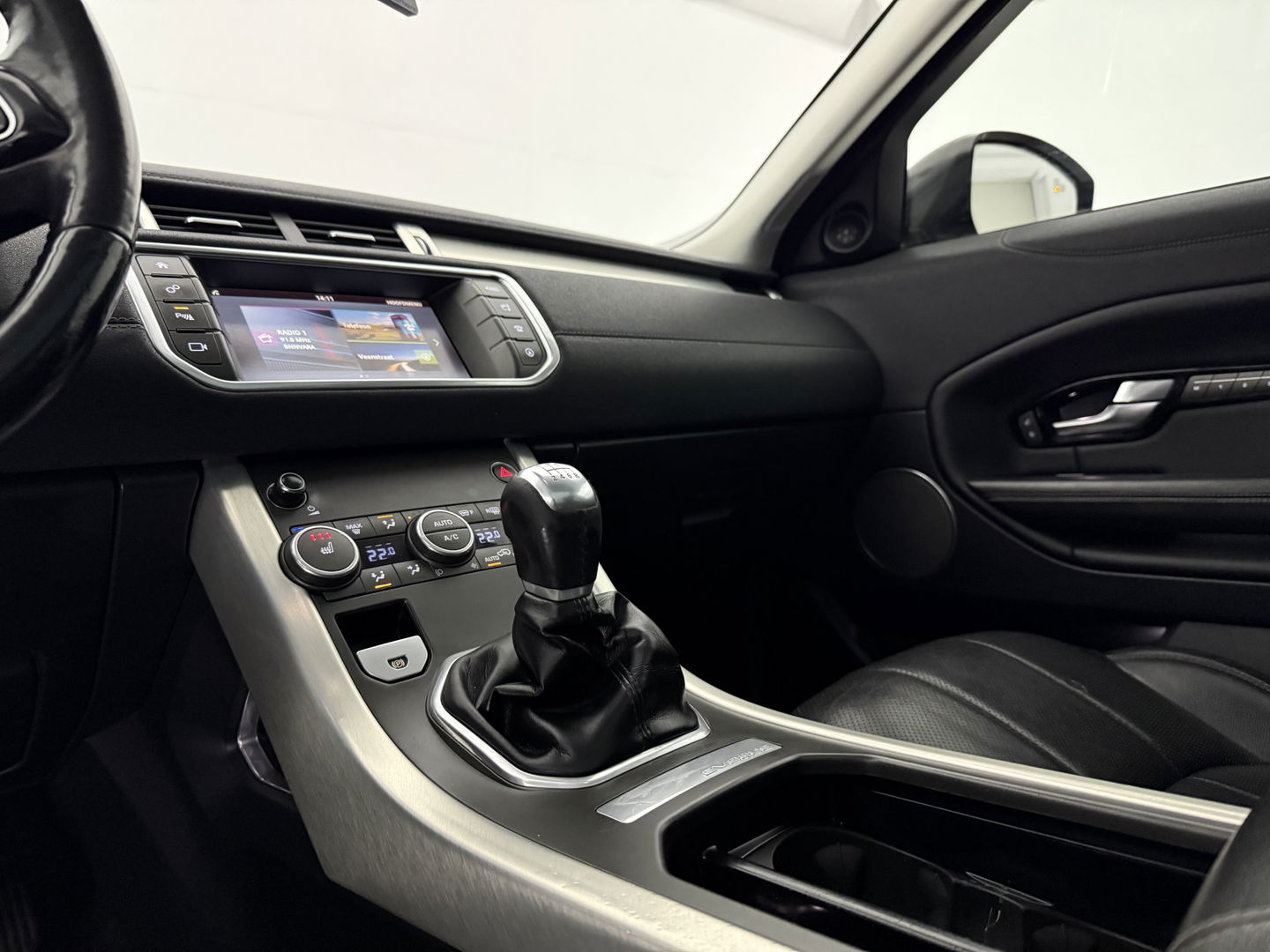 Land Rover Range Rover Evoque 2.0 eD4 Urban Series SE Dynamic | Pano | Camera | Cruise | Memory | Stoel/Stuur verw. | Navi | Keyless | NAP