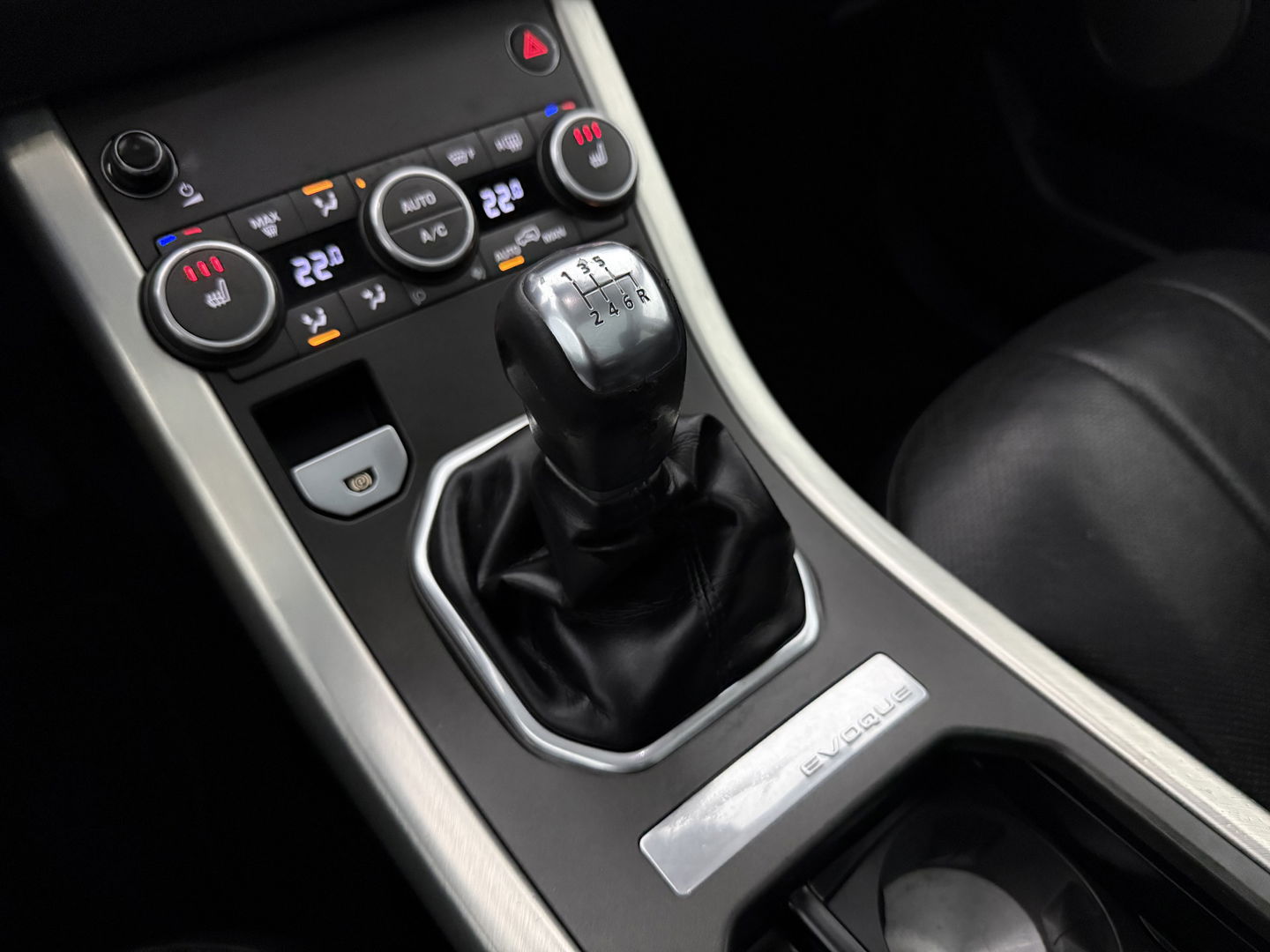 Land Rover Range Rover Evoque 2.0 eD4 Urban Series SE Dynamic | Pano | Camera | Cruise | Memory | Stoel/Stuur verw. | Navi | Keyless | NAP