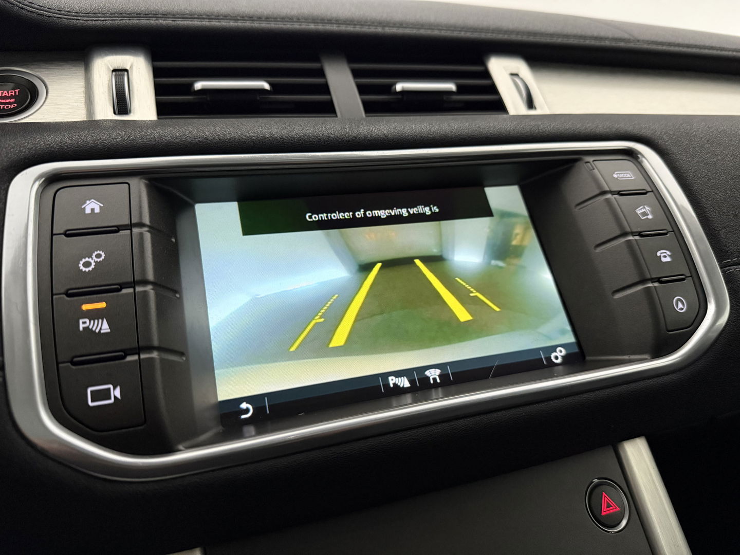 Land Rover Range Rover Evoque 2.0 eD4 Urban Series SE Dynamic | Pano | Camera | Cruise | Memory | Stoel/Stuur verw. | Navi | Keyless | NAP