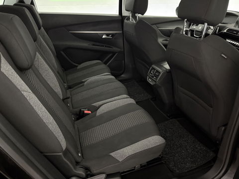 Peugeot 5008 1.2 PureTech 7p. | 360° Camera | Virtual | Cruise | Navi | Carplay | Parkeersens. | NAP