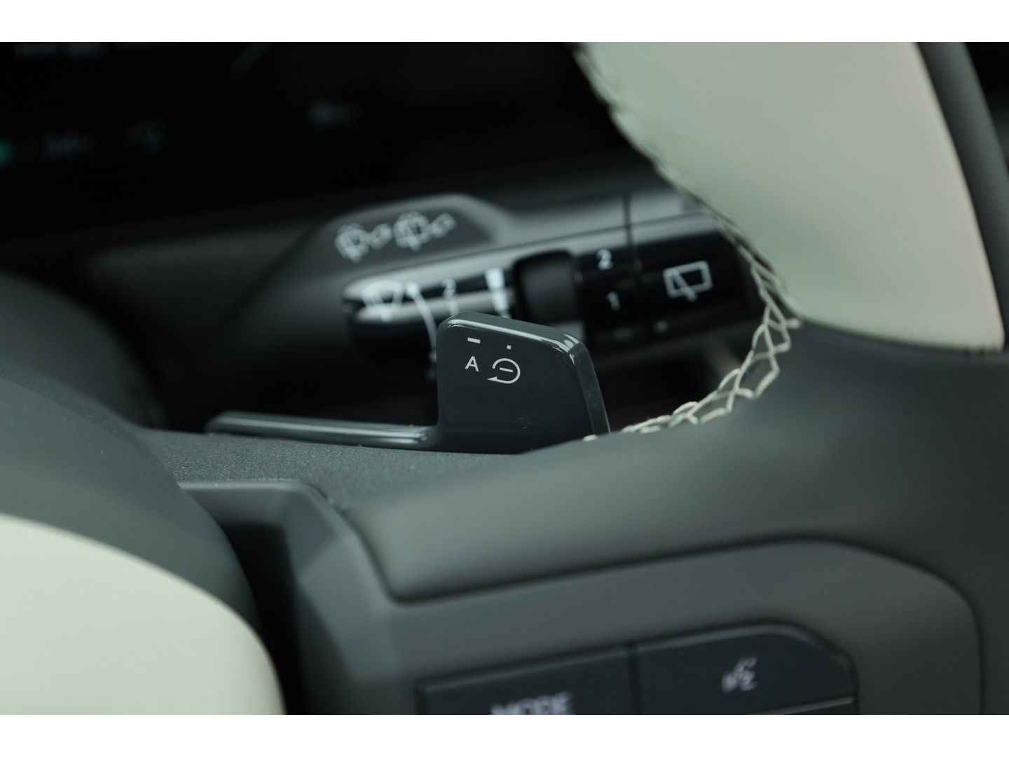 Kia EV3 GT-Line 81.4 kWh | Pano | HUD | Stoelventi. | Harman Kardon | 360cam | Vehicle-to-load