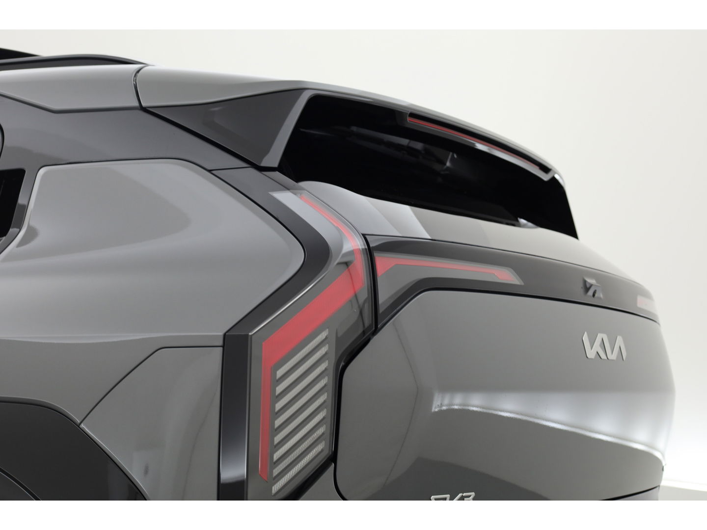 Kia EV3 GT-Line 81.4 kWh | Pano | HUD | Stoelventi. | Harman Kardon | 360cam | Vehicle-to-load