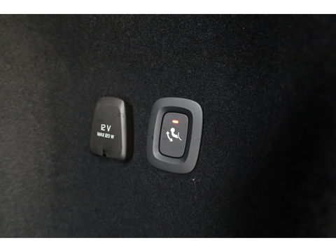 Volvo V60 2.0 B4 Plus Dark | Pano | Dodehoek | H&K | Adapt. Cruise | CarPlay | Trekhaak | All Season