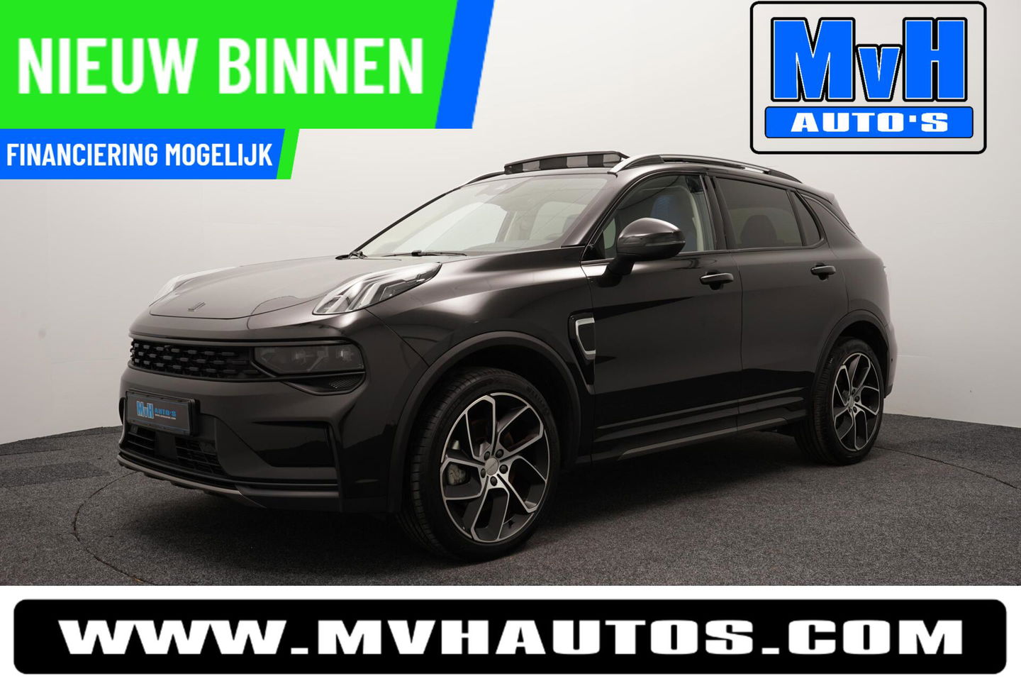 Lynk & Co 01 1.5 Plug-in Hybride|FULL BLACK|ZWARTE.HEMEL|NAP