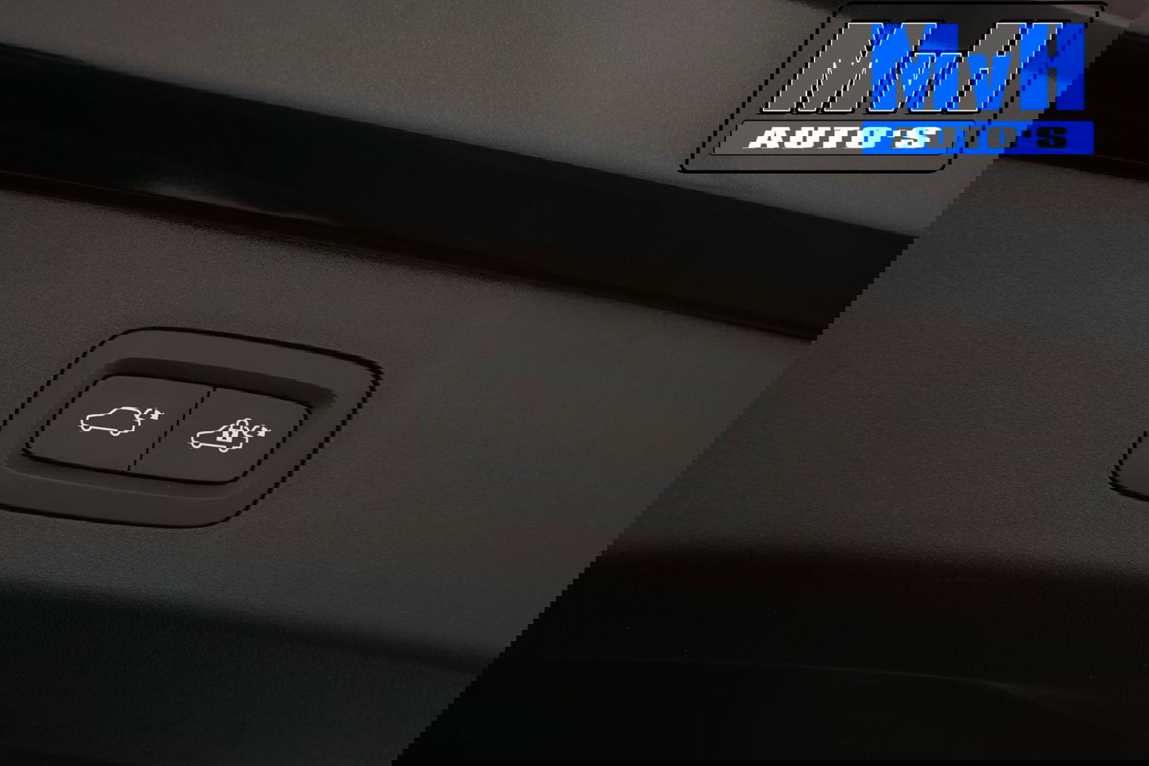 Lynk & Co 01 1.5 Plug-in Hybride|FULL BLACK|ZWARTE.HEMEL|NAP