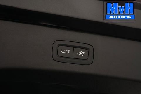 Lynk & Co 01 1.5 Plug-in Hybride|FULL BLACK|ZWARTE.HEMEL|NAP