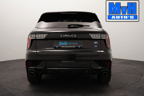 Lynk & Co 01 1.5 Plug-in Hybride|FULL BLACK|ZWARTE.HEMEL|NAP