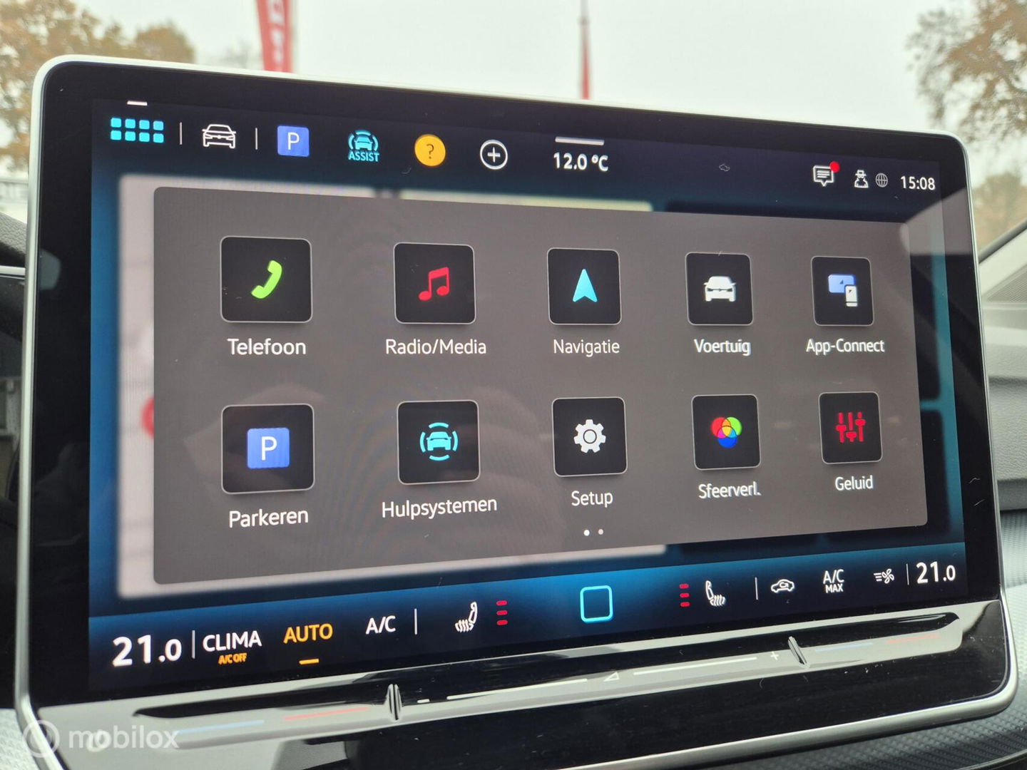 Volkswagen Golf 1.5 eTSI Goal, Automaat, Navi, All Season