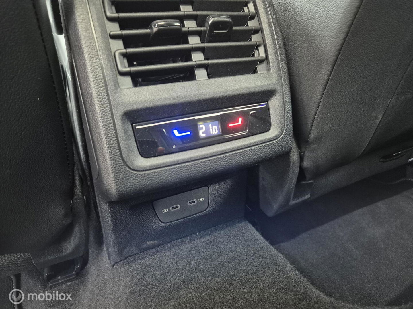 Volkswagen Golf 1.5 eTSI Goal, Automaat, Navi, All Season