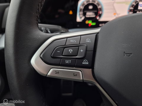 Volkswagen Golf 1.5 eTSI Goal, Automaat, Navi, All Season
