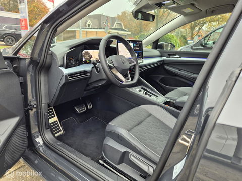 Volkswagen Golf 1.5 eTSI Goal, Automaat, Navi, All Season