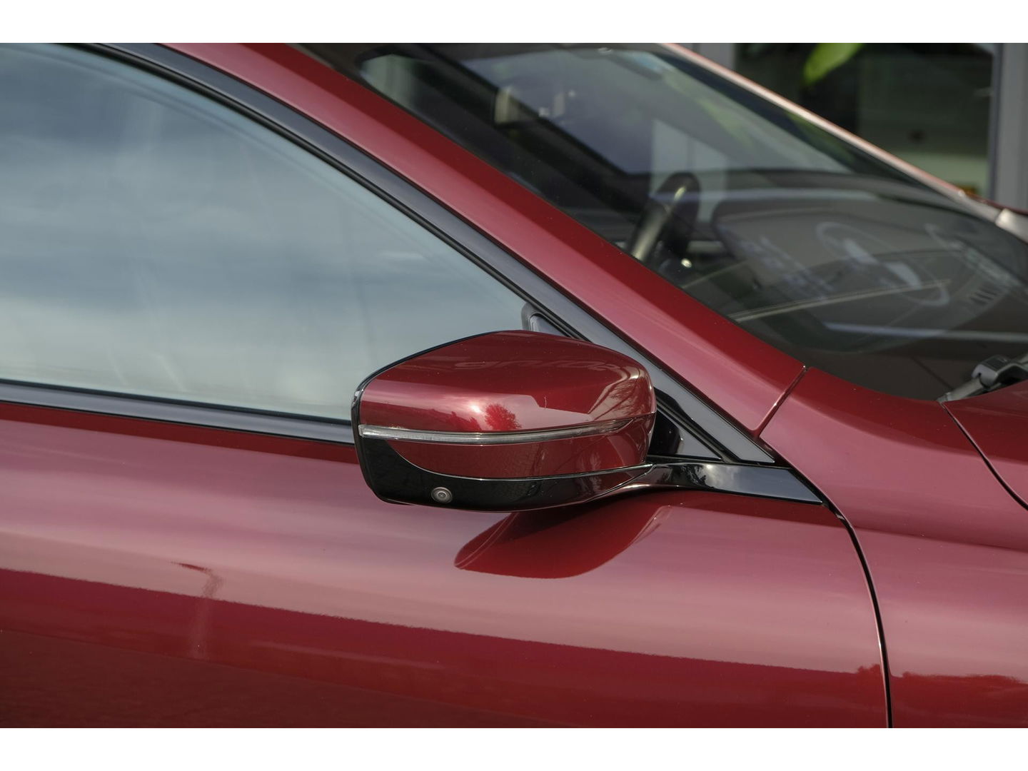 BMW 8 Serie Gran Coupé 840i 333pk M-sport xDrive Panoramadak M8 seats Bowers&Wilkins Stoelkoeling Aventurin Rot 20" LMV