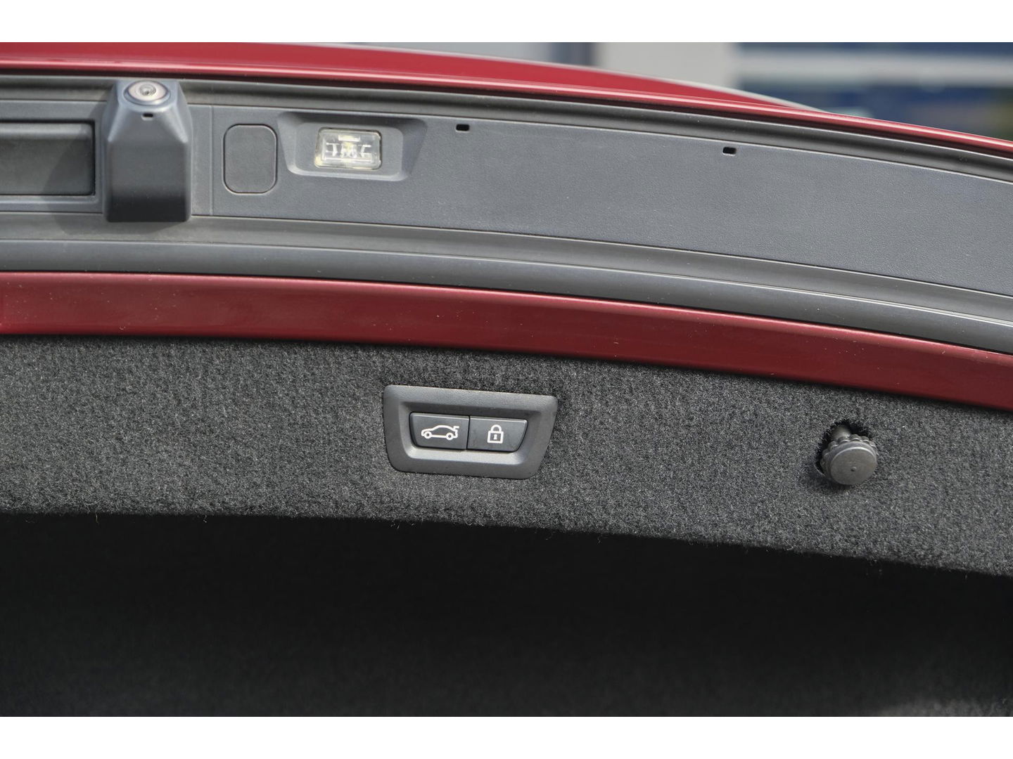 BMW 8 Serie Gran Coupé 840i 333pk M-sport xDrive Panoramadak M8 seats Bowers&Wilkins Stoelkoeling Aventurin Rot 20" LMV