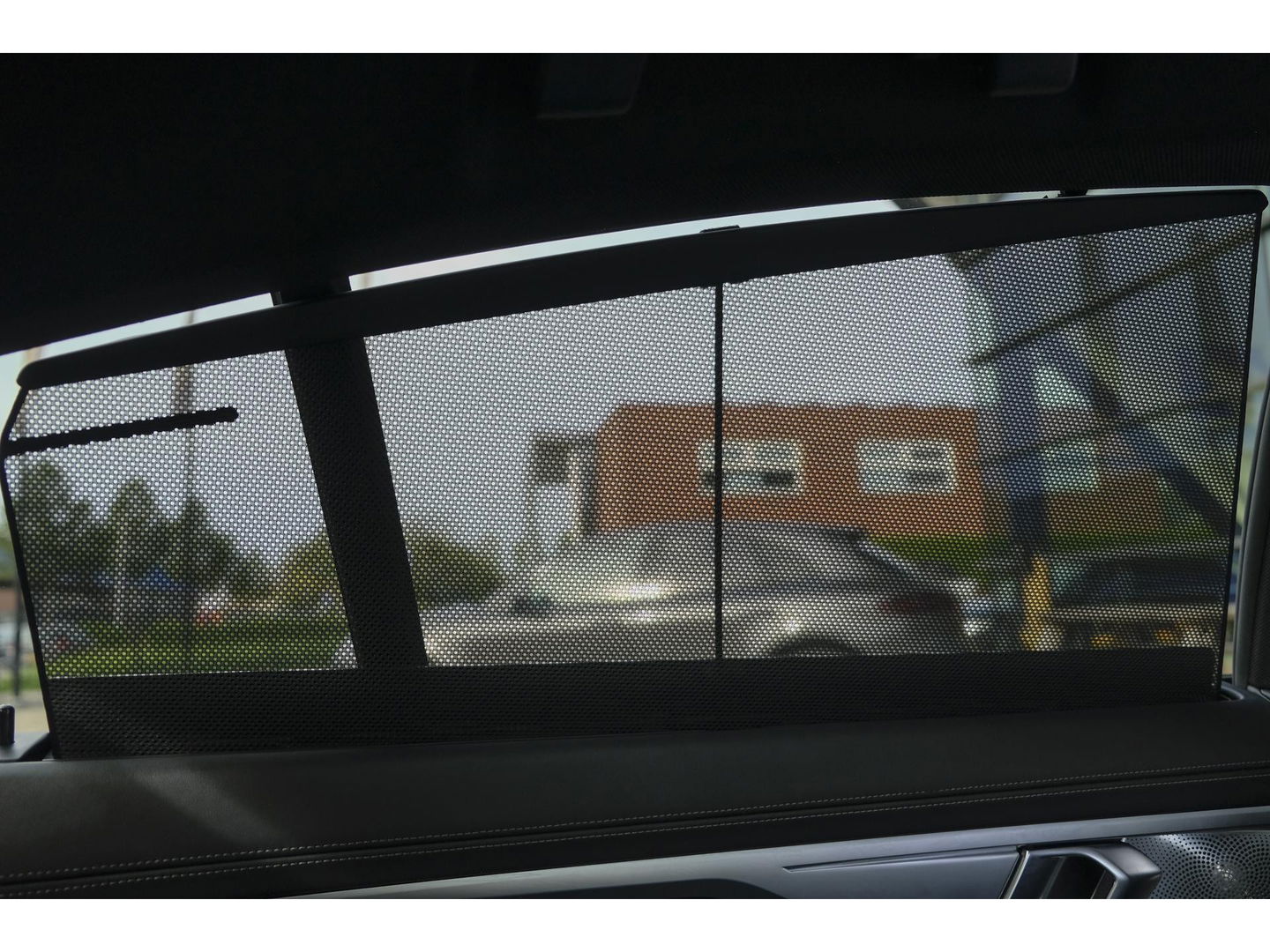 BMW 8 Serie Gran Coupé 840i 333pk M-sport xDrive Panoramadak M8 seats Bowers&Wilkins Stoelkoeling Aventurin Rot 20" LMV