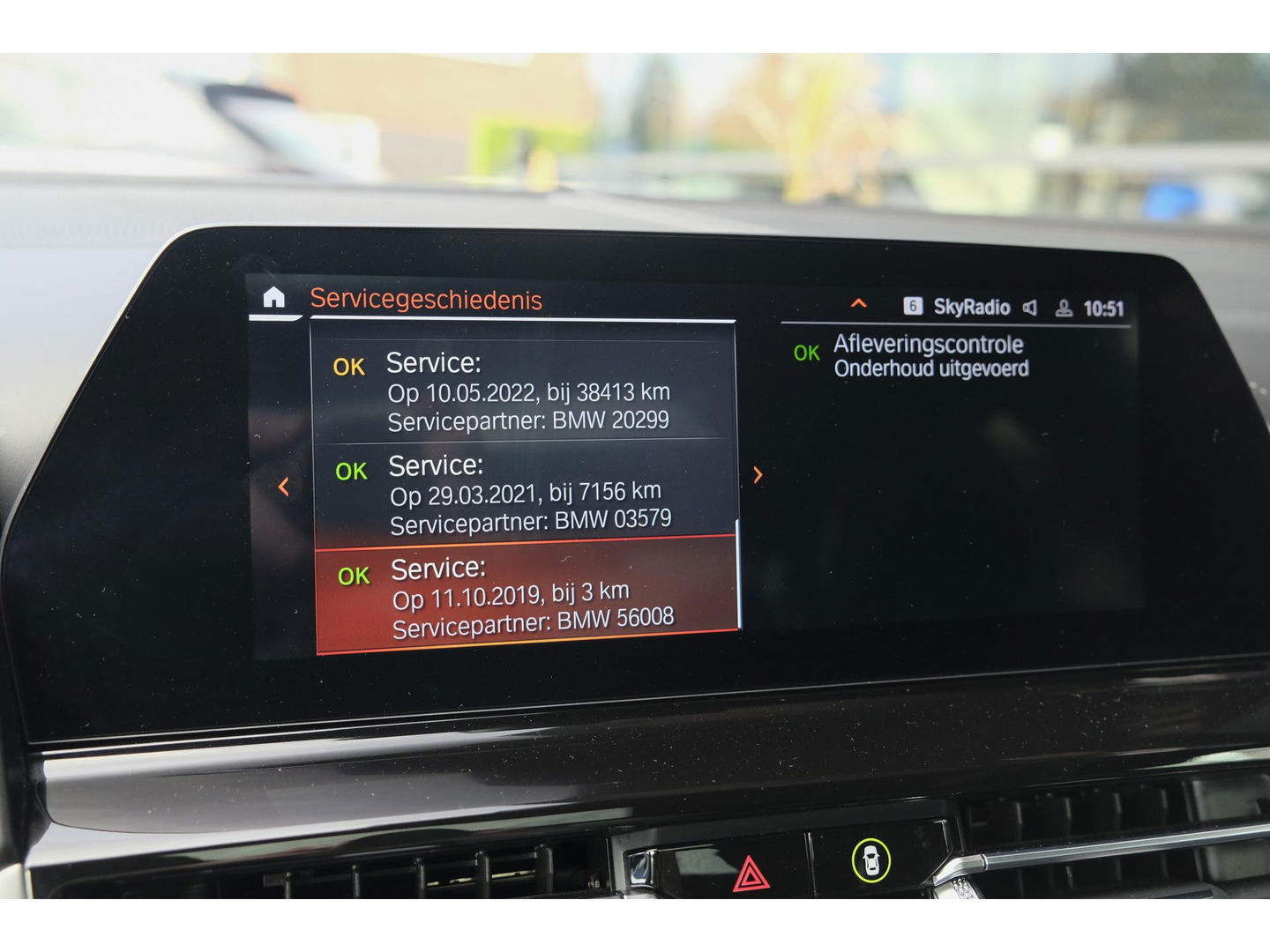 BMW 8 Serie Gran Coupé 840i 333pk M-sport xDrive Panoramadak M8 seats Bowers&Wilkins Stoelkoeling Aventurin Rot 20" LMV