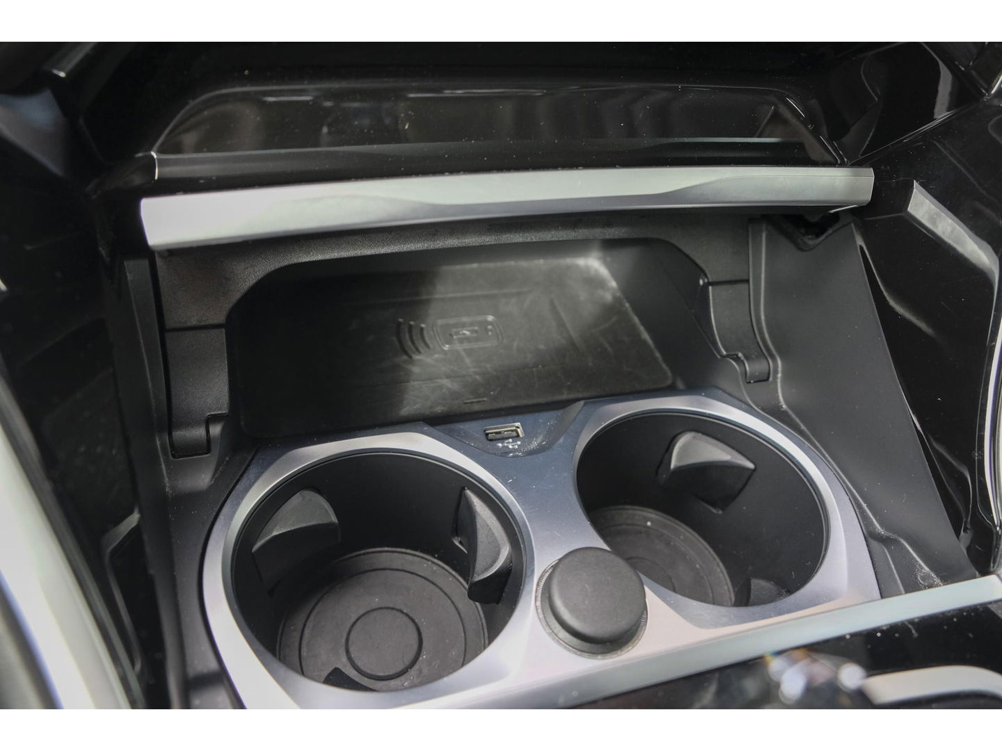 BMW 8 Serie Gran Coupé 840i 333pk M-sport xDrive Panoramadak M8 seats Bowers&Wilkins Stoelkoeling Aventurin Rot 20" LMV