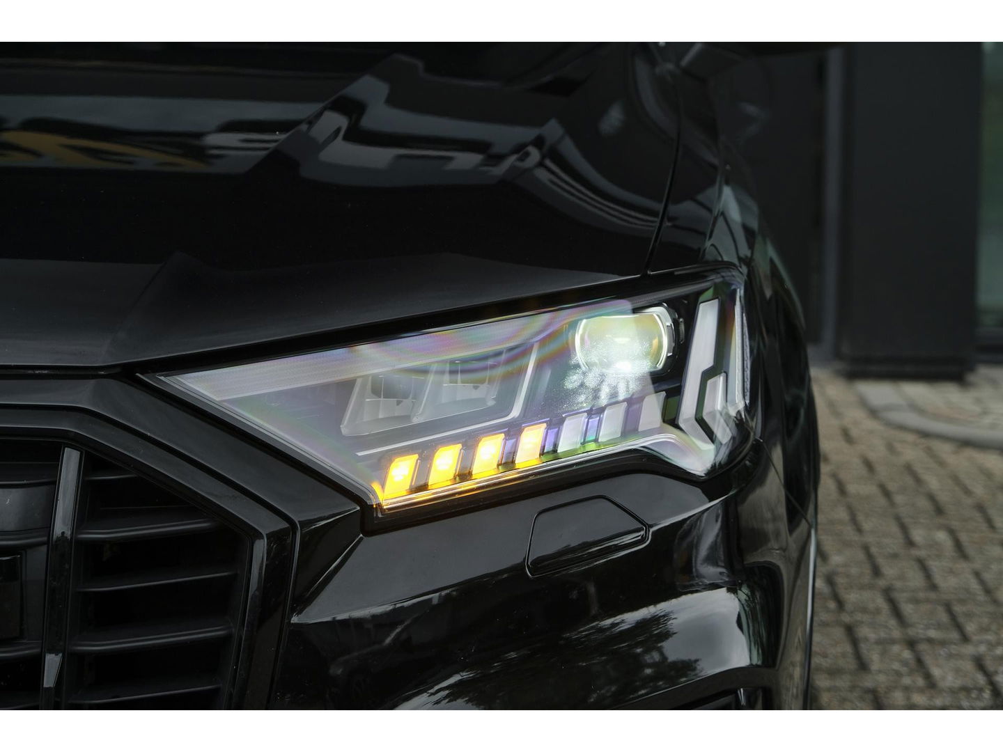 Audi Q7 55 TFSIe 380pk Quattro Panoramadak Luchtvering RS-Leder ACC BlackOptic VirtualCockpit Navi-High Matrix Keyless Camera 22''