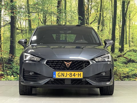 CUPRA Leon 1.4 e-Hybrid VZ Adrenaline | Apple Carplay | Android Auto | Stoelverwarming | Stuurwielverwarming | DAB | Camera | Lane Assist | Adaptieve Cruise Control | LED | Sfeerverlichting |