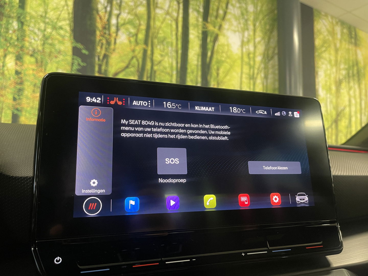 CUPRA Leon 1.4 e-Hybrid VZ Adrenaline | Apple Carplay | Android Auto | Stoelverwarming | Stuurwielverwarming | DAB | Camera | Lane Assist | Adaptieve Cruise Control | LED | Sfeerverlichting |