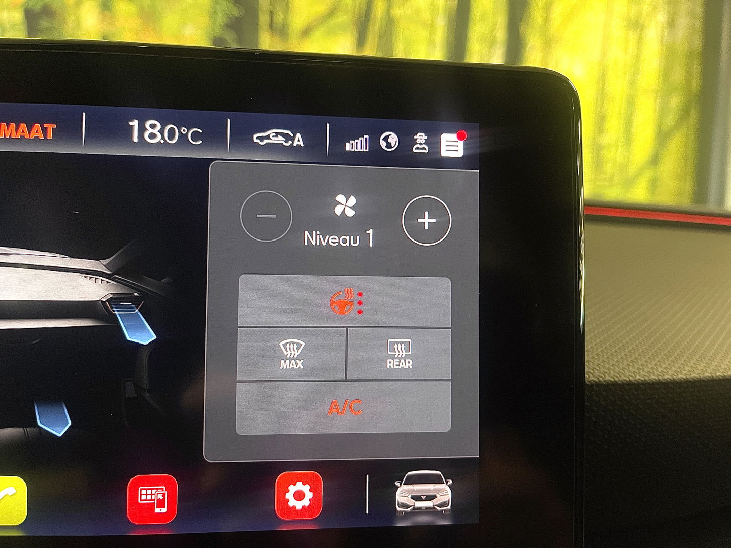 CUPRA Leon 1.4 e-Hybrid VZ Adrenaline | Apple Carplay | Android Auto | Stoelverwarming | Stuurwielverwarming | DAB | Camera | Lane Assist | Adaptieve Cruise Control | LED | Sfeerverlichting |