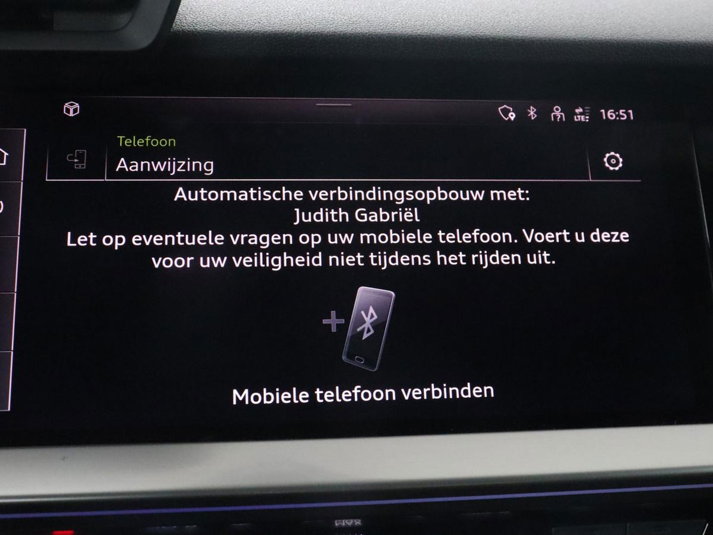 Audi A3 30 TFSI edition one | Stoelverwarming | Matrix LED | Virtual Cockpit | Carplay | Half leder | Navigatie | Parkeerhulp