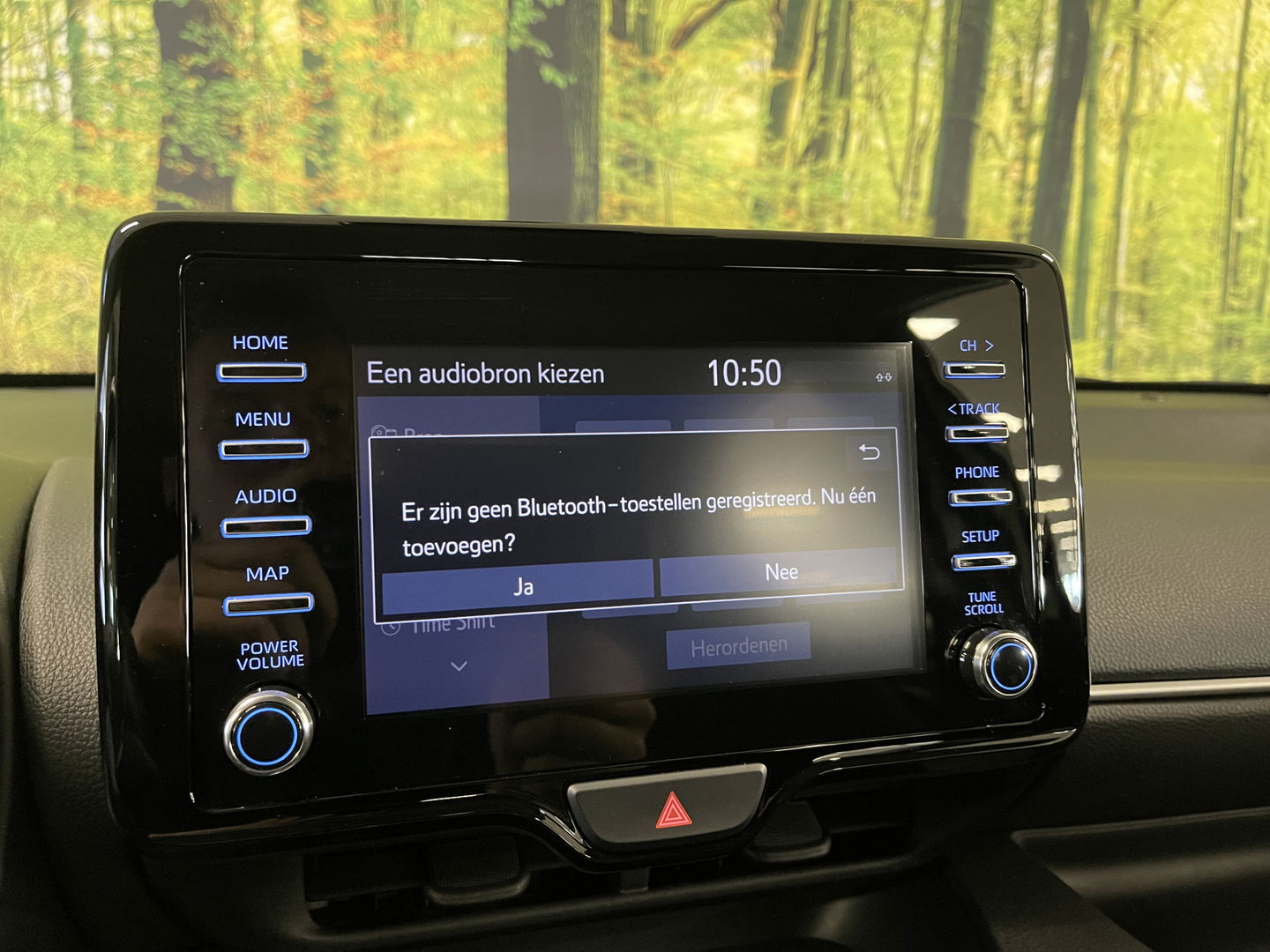 Toyota Yaris 1.5 Hybrid Active | Origineel Nederlands | Apple Carplay | Android Auto | Camera | Adaptieve Cruise Control | Lane Assist | DAB | Airconditioning |