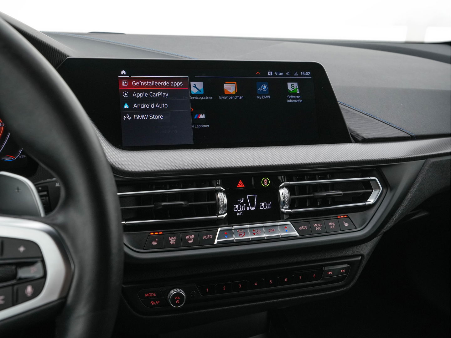 BMW 1-serie M135i xDrive M-Sportpack High Executive Aut. *ALCANTARA-MICROFIBRE | FULL-LED | HEATED-SPORTSEATS | SHIFT-PADDLES | DIGI-COCKPIT | HEAD-UP | NAVI-FULLMAP | DAB+ | PRIVACY-GLASS | AMBIENT-LIGHT | CARBON-INLAY | CARPLAY | 19''ALU*