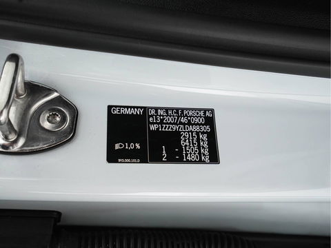 Porsche Cayenne 4.0 Turbo Coupé Aut. *CERAMIC-BRAKES | HEAD-UP | CARBON-PACK | NIGHT-VISION | ADAPTIVE-CRUISE | BLIND-SPOT | SOFT-CLOSE | BURMESTER | LEATHER-FABRIC | MEMORY-PACK | HEATED-SPORTSEATS | TOP-VIEW | KEYLESS | F