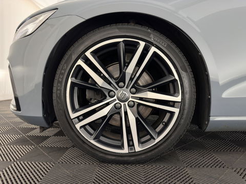 Volvo V60 2.0 B3 R-Design (INCL.BTW) *LEATHER-FABRIC | FULL-LED | MEMORY-PACK | HEATED-SPORTSEATS | LANE-ASSIST | NAVI-FULLMAP | CAMERA | DAB+ | PRIVACY-GLASS | ECC | PDC | 19''ALU*