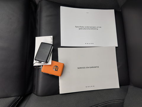 Volvo V60 2.0 B3 R-Design (INCL.BTW) *LEATHER-FABRIC | FULL-LED | MEMORY-PACK | HEATED-SPORTSEATS | LANE-ASSIST | NAVI-FULLMAP | CAMERA | DAB+ | PRIVACY-GLASS | ECC | PDC | 19''ALU*