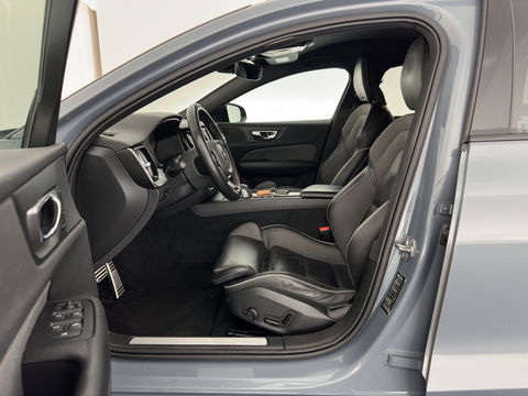 Volvo V60 2.0 B3 R-Design (INCL.BTW) *LEATHER-FABRIC | FULL-LED | MEMORY-PACK | HEATED-SPORTSEATS | LANE-ASSIST | NAVI-FULLMAP | CAMERA | DAB+ | PRIVACY-GLASS | ECC | PDC | 19''ALU*