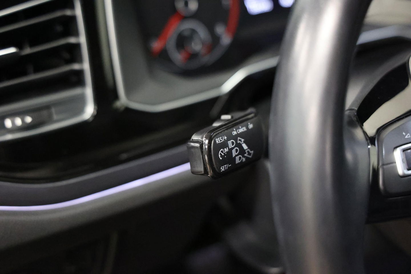 Volkswagen Polo 1.0 TSI PDC CLIMATE CONTROL