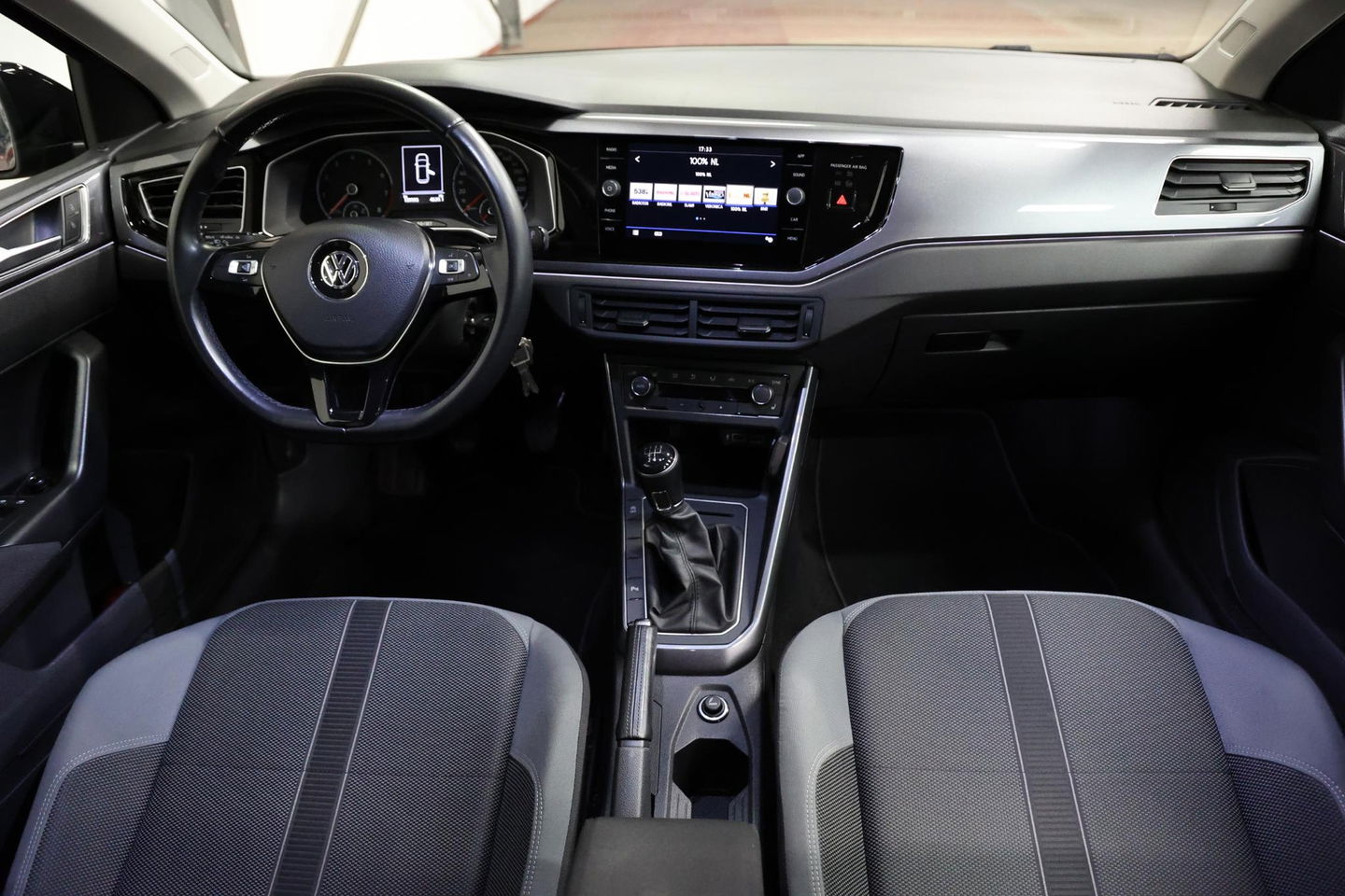 Volkswagen Polo 1.0 TSI PDC CLIMATE CONTROL