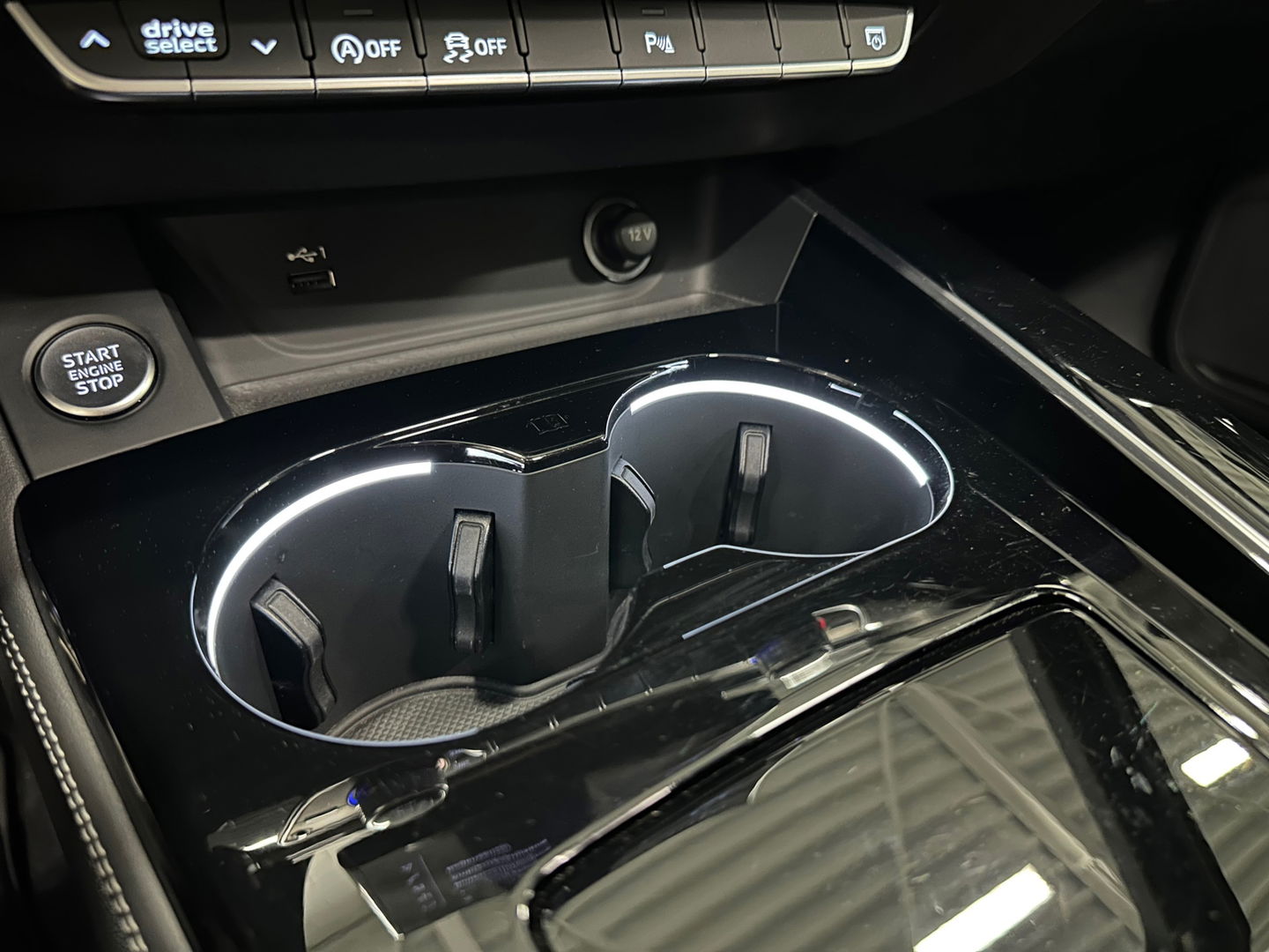 Audi A4 Avant 45 TFSI quattro 3x S Line Pano|RS seat|HUD|VOL