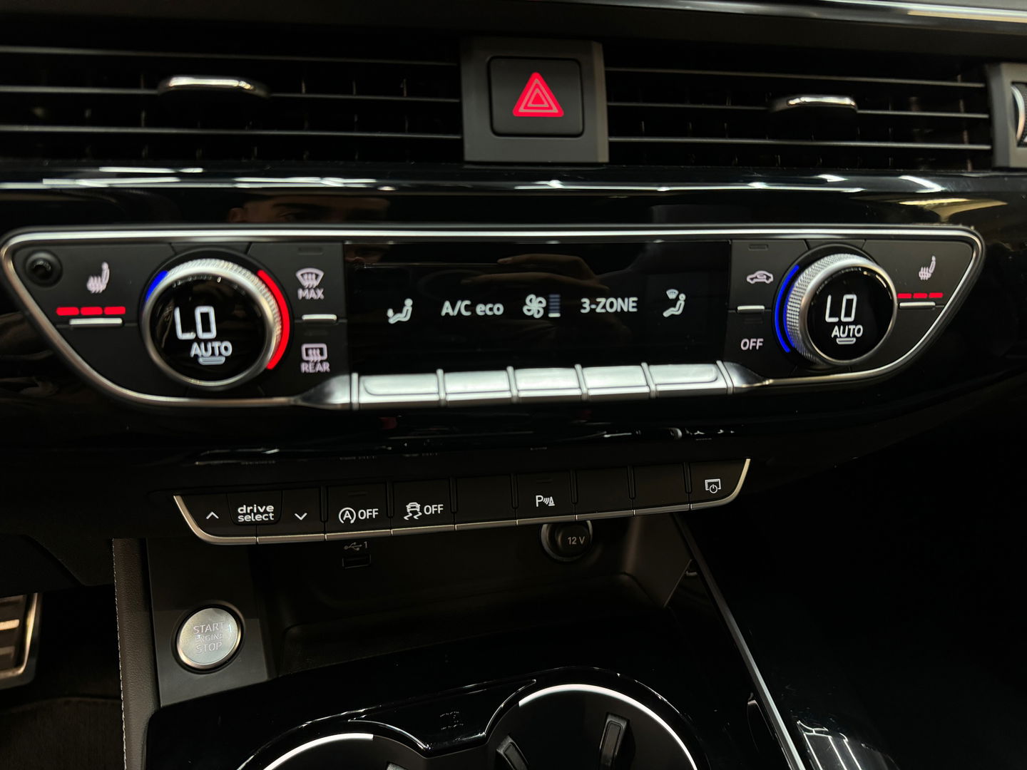 Audi A4 Avant 45 TFSI quattro 3x S Line Pano|RS seat|HUD|VOL