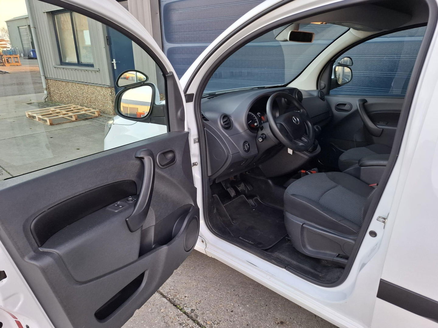 Mercedes-Benz Citan 109 CDI BlueEFFICIENCY Business Ambition AIRCO / CRUISE CONTROLE / EURO 6