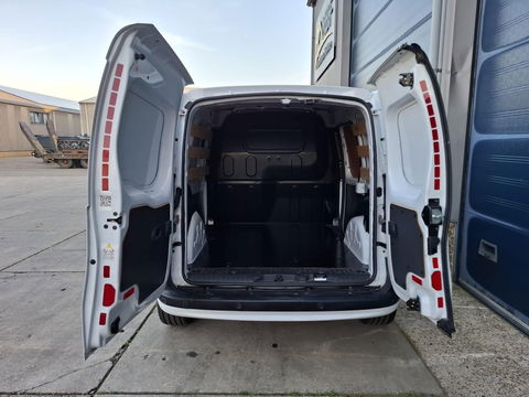 Mercedes-Benz Citan 109 CDI BlueEFFICIENCY Business Ambition AIRCO / CRUISE CONTROLE / EURO 6