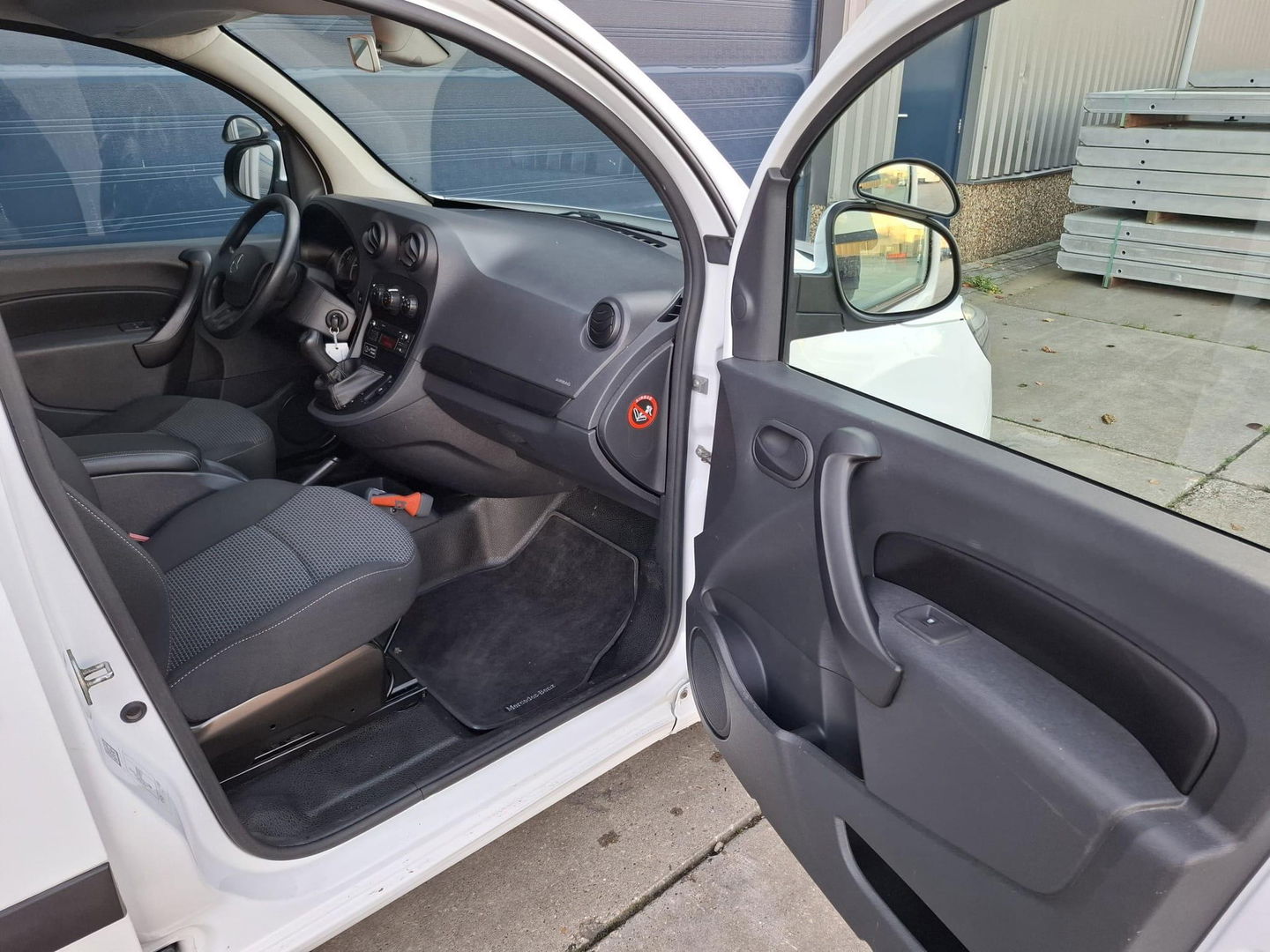 Mercedes-Benz Citan 109 CDI BlueEFFICIENCY Business Ambition AIRCO / CRUISE CONTROLE / EURO 6